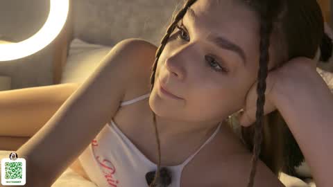 notecarret online show from March 29, 8:08 pm