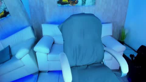 nova online show from November 8, 6:07 am