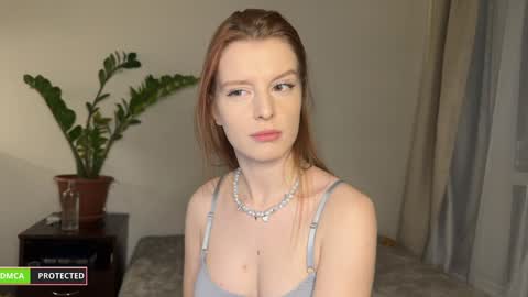 nura_foxx online show from February 26, 12:30 am