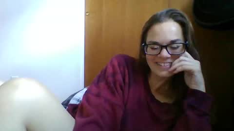 Snapshot of nxtdoornikki chatting on October 26, 4:57 pm NxtDoorNikki online show from October 26, 4:57 pm