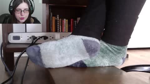 Nyctophilic online show from April 8, 4:20 pm