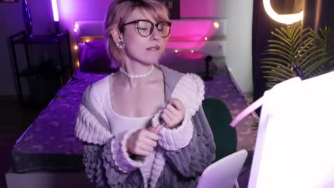 Moonlight online show from May 30, 10:02 am