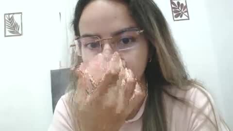 Val online show from November 25, 1:30 am