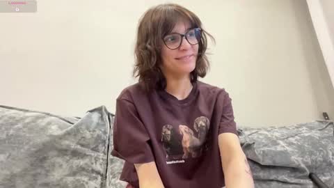 Thea online show from February 20, 6:26 am