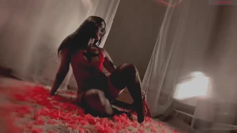 your dear Lilith Chapman online show from March 1, 1:22 am