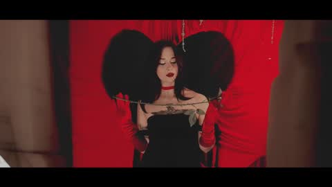 your dear Lilith Chapman online show from February 13, 10:00 pm