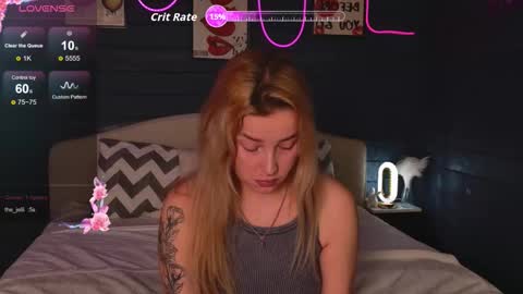 oh_my_julia online show from November 14, 9:15 pm