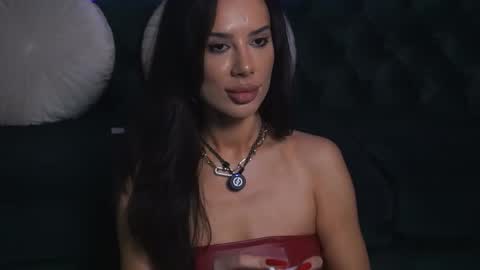 Julia online show from October 5, 4:39 am