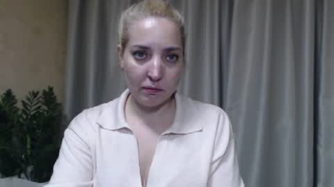 Mari online show from April 19, 6:10 pm