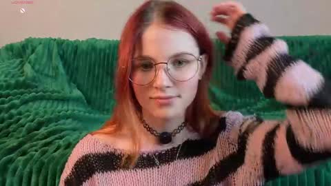 Yumi online show from April 21, 7:10 pm