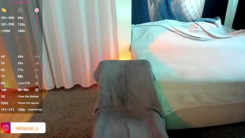 Oktopussy online show from May 15, 2:31 pm
