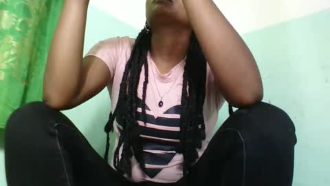 olgaaldy online show from October 31, 8:07 am