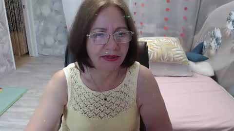 OlgaHottie online show from July 28, 12:19 am