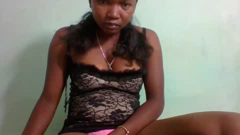 Snapshot of olgamariah203875 chatting on March 2, 6:03 pm olgamariah203875 online show from March 2, 6:03 pm