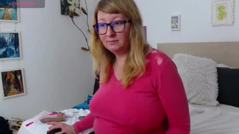 Olga Pavlova online show from January 11, 1:16 pm