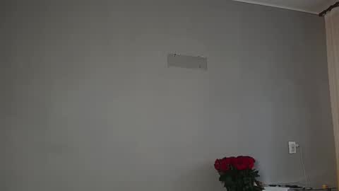 Olivia online show from March 10, 3:05 pm