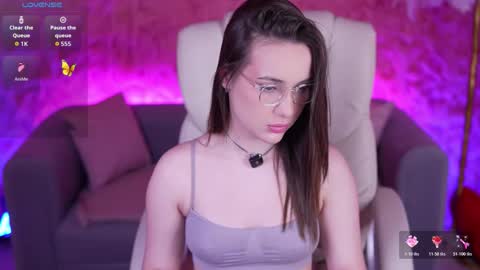 Olivia online show from March 21, 2:00 pm