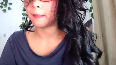 Angel online show from December 10, 11:22 am