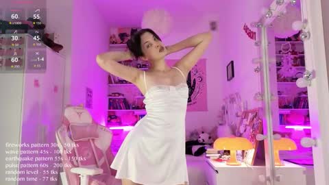 Ana online show from October 15, 12:41 pm