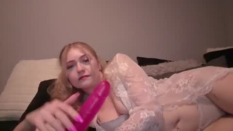 Valencia online show from July 15, 10:03 pm