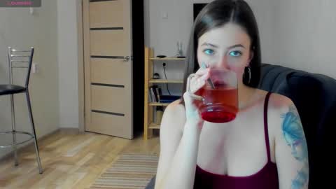 Britney online show from February 5, 4:54 pm