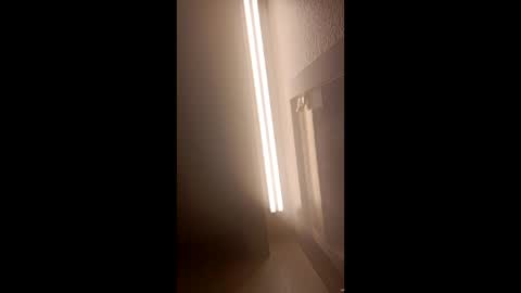 orouno69365 online show from March 14, 5:19 am