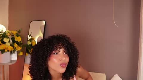 Oshun  online show from July 11, 8:09 pm