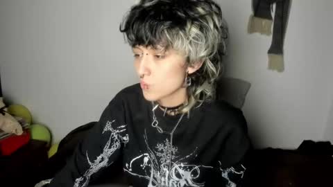 Otto 3 online show from March 11, 6:52 am