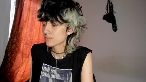 Otto 3 online show from February 5, 1:54 pm