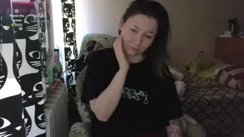 ozalin online show from April 17, 7:54 am