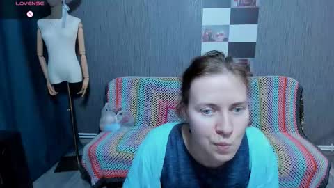 Ella online show from October 11, 2:53 pm