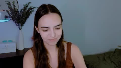 Snapshot of pacificiris chatting on October 8, 12:26 am Iris online show from October 8, 12:26 am