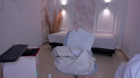 Snapshot of pamela_78_ chatting on October 10, 10:14 pm pamela online show from October 10, 10:14 pm