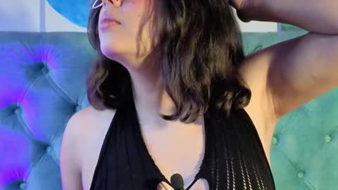 Paola Lyon online show from March 25, 6:55 pm