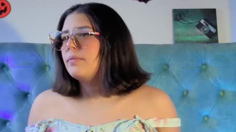 Paola Lyon online show from November 14, 5:13 pm