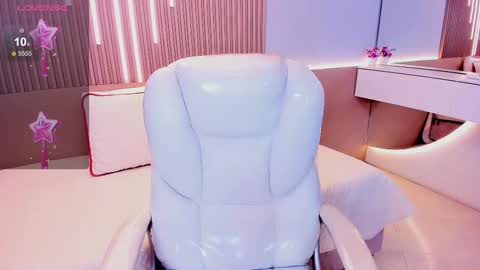 Amy and my doll online show from March 4, 3:46 am