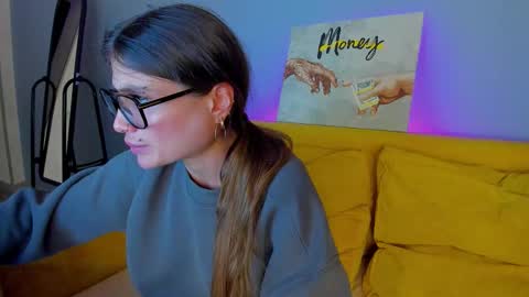 Patricia GMT2 Wed-Thu 5-11am Sat-Mon 5-11am online show from February 23, 8:19 pm