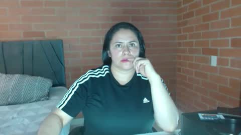 paula__117 online show from March 9, 8:12 pm