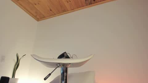 Paula perez - online show from September 16, 4:09 am