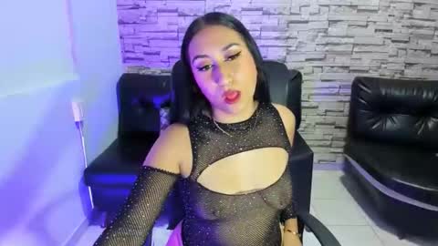 paula ross online show from March 17, 11:53 pm