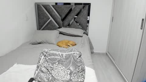 Paulina online show from February 14, 11:29 pm