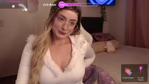 peacherry_ online show from February 4, 12:13 am