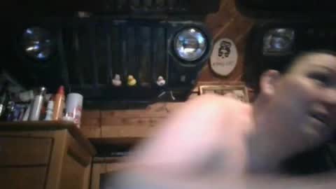 peachtree197 online show from March 3, 1:17 am