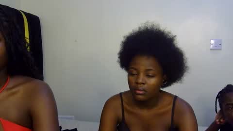 vel online show from November 26, 6:42 pm