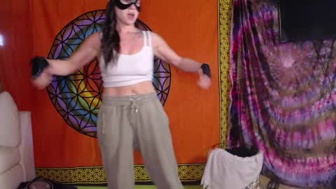 NEXT CHILL SESH  1130 930pm -ish PEEK online show from January 9, 4:33 pm