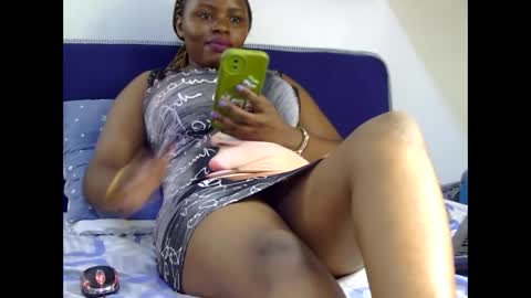 Snapshot of peekyshams chatting on March 12, 8:08 am peekyshams online show from March 12, 8:08 am