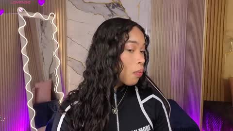 penelope online show from April 1, 3:51 am