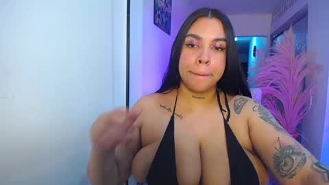 Snapshot of pennyomelons chatting on September 8, 5:01 pm My onlyfans   online show from September 8, 5:01 pm