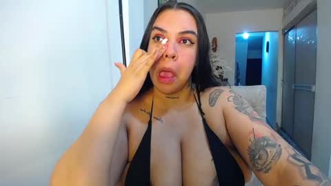 Snapshot of pennyomelons chatting on October 3, 6:57 pm My onlyfans   online show from October 3, 6:57 pm