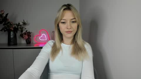 Snapshot of perfectxcindy chatting on January 22, 6:31 am Cindy online show from January 22, 6:31 am